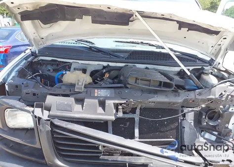 2011 GMC Savana 3500 Diesel from USA, damaged, VIN 1GTZ7UCL1B1187021